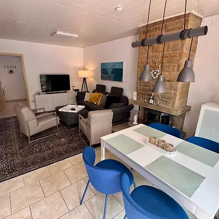 Holiday home Deichlaeufer Tossens