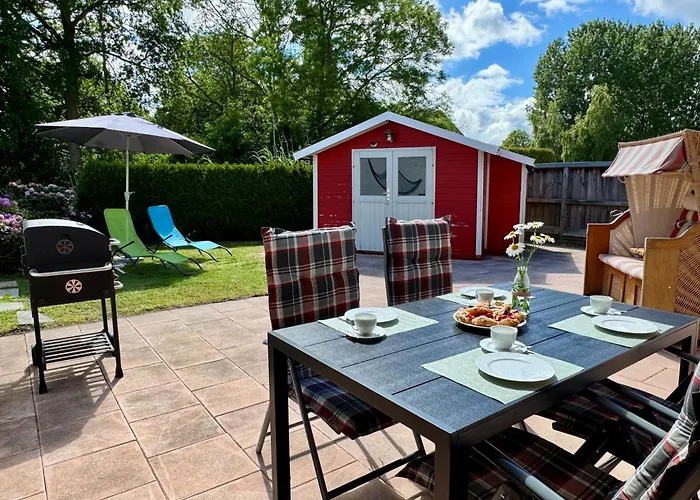 Deichlaeufer Nyaraló *